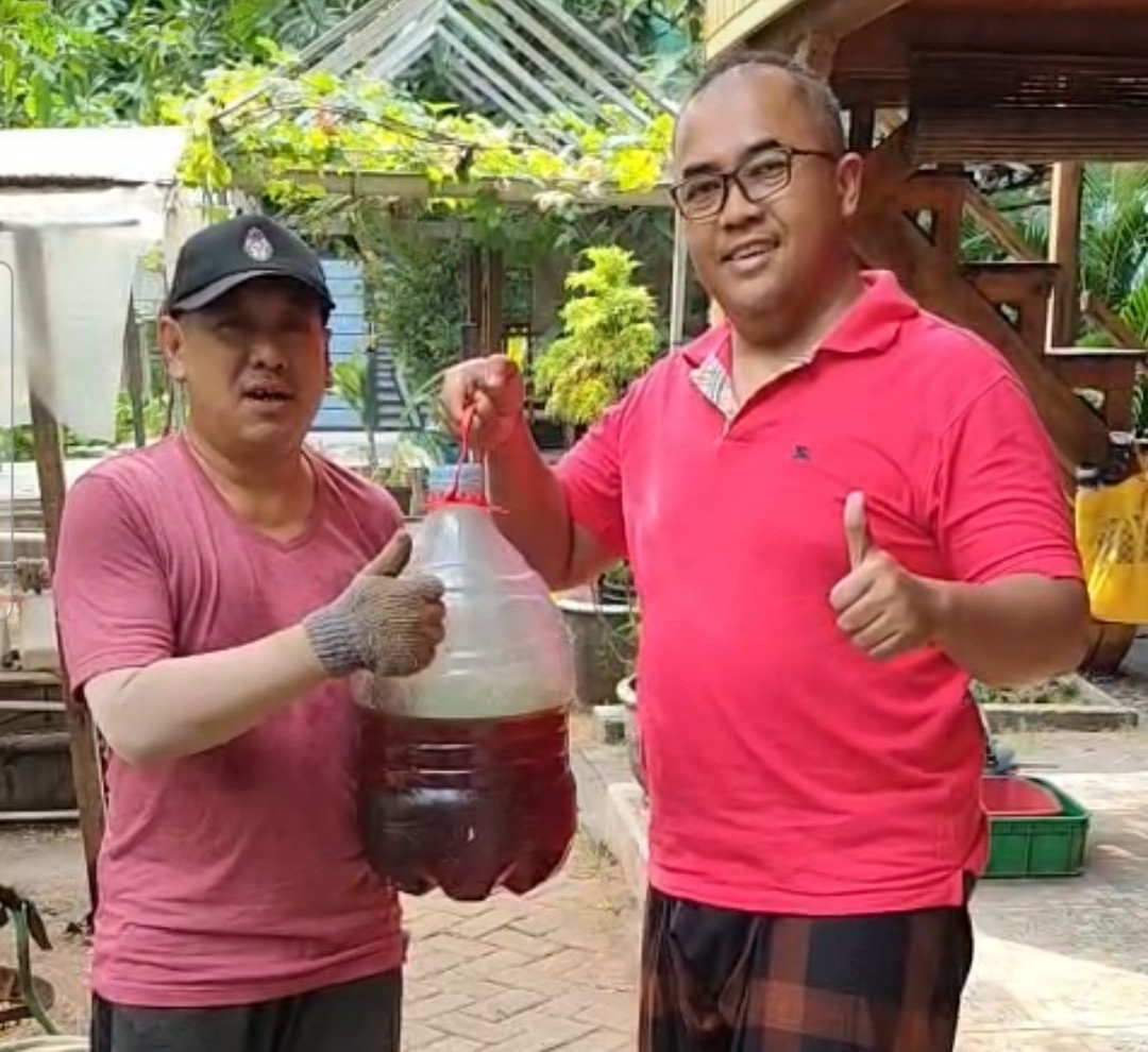 Minyak Jelantah Pertama